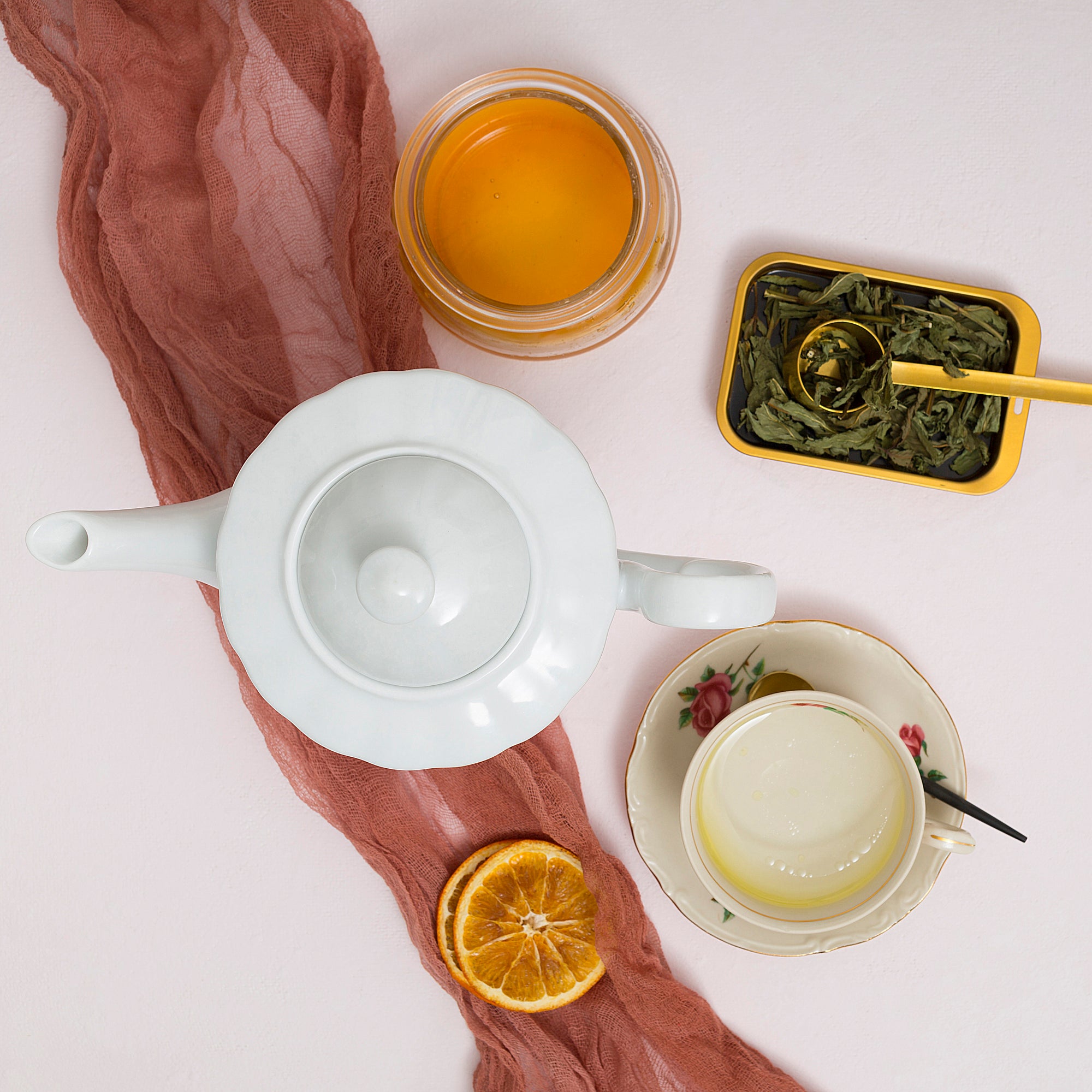 Rejuvenate Your Skin with DIY Tea Bag Treatments